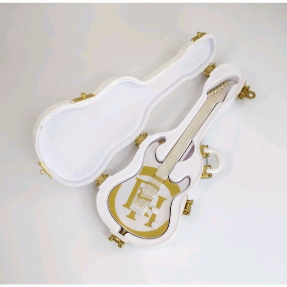 Rainbow High Carmen Major Rockstar Guitar and Case ONLY No doll, no strap - Picture 13 of 13